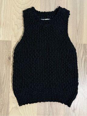 Zara Black Textured Knit Vest